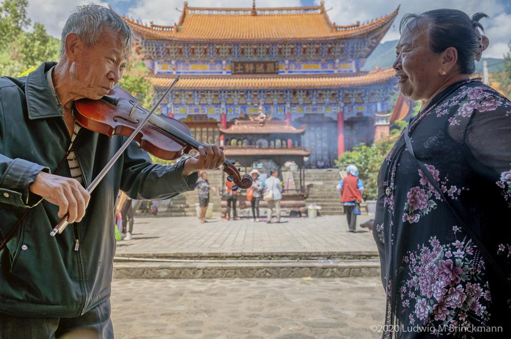 Picture: Joy of the Bai Temple Fair