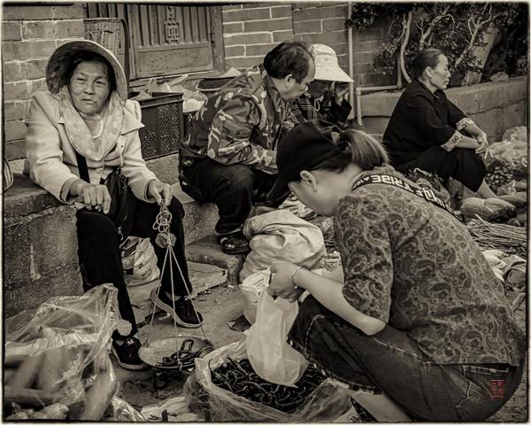 石屏观音寺巷 Shiping Guanyinsi Alley Market