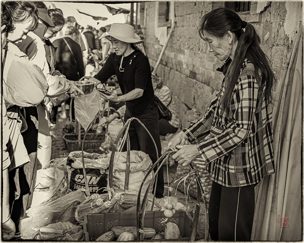 石屏观音寺巷 Shiping Guanyinsi Alley Market