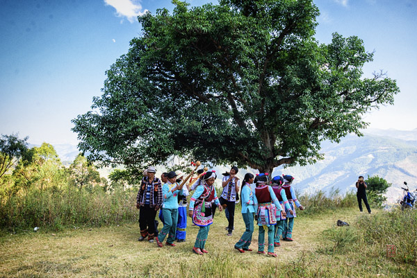 Weishan Lingyan Temple 巍山灵岩寺