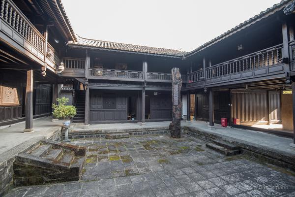 The Dong Family 董家 home was converted into a Japanese brothel in 1942 and is now a museum and memorial.